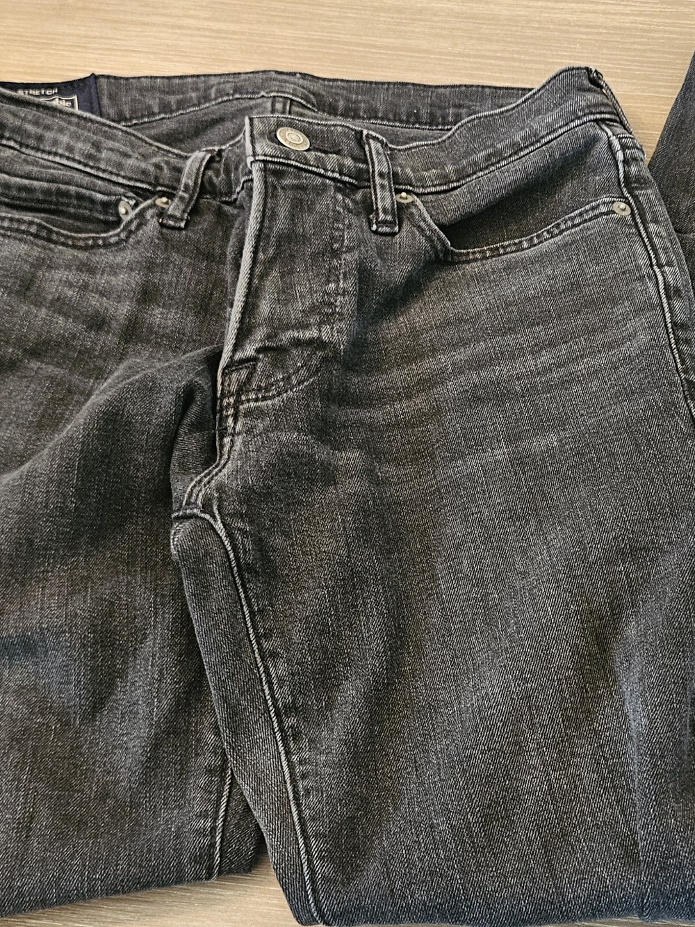 Men's Ambercrombie & Fitch Denim Jeans - Classic Straight Fit 29/30